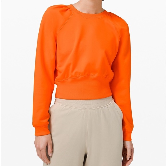 LULULEMON LA Puff Sleeve Crop Crew